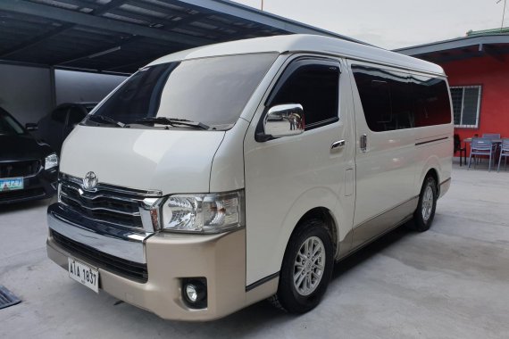 Toyota Super Grandia 2015 Automatic Casa Maintained