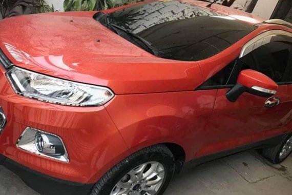 Selling Orange Ford Escape 2015 in Santa Rosa