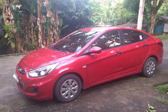 Selling Red Hyundai Accent 2018 in Quezon City