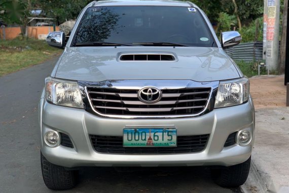 Selling Pearlwhite Toyota Hilux 2013 in Meycauayan