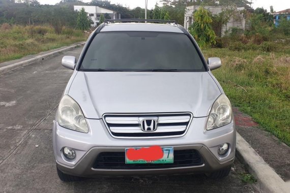 Selling Silver Honda Cr-V 2005 in Cavite