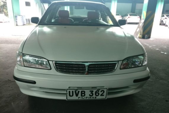 White Toyota Corolla 2004 for sale in Manila