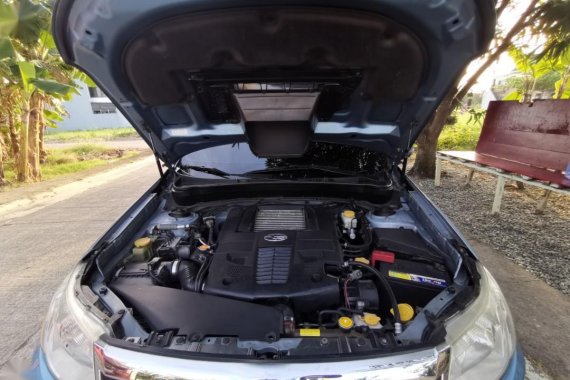Selling Blue Subaru Forester 2011 in Manila