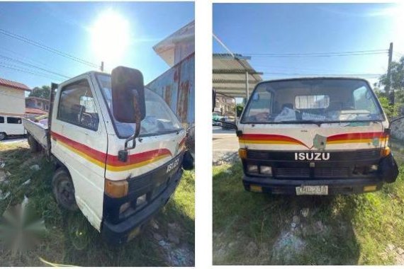 Selling White Isuzu Elf 1984 in Subic