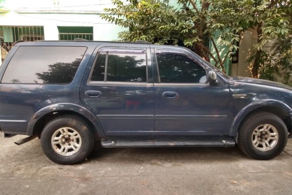 Blue Ford Expedition 2002 for sale in Pasig