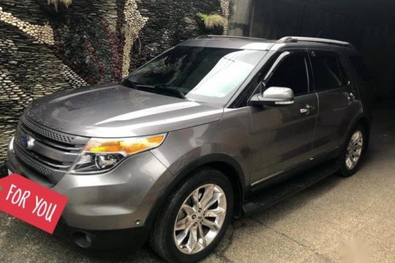 Sell Grey 2014 Ford Explorer in San Pablo