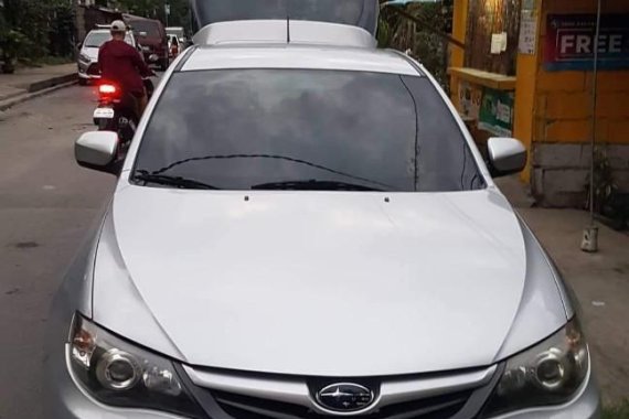 Selling White Subaru Impreza 2010 in Manila