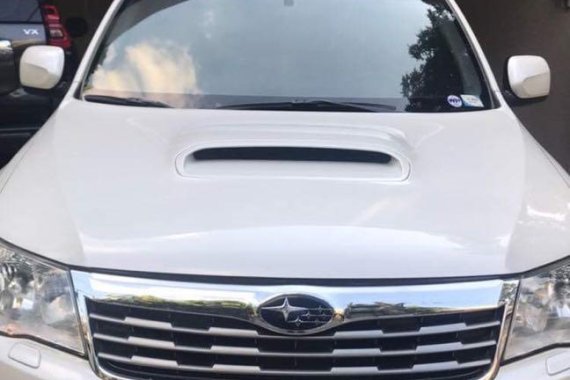 Pearlwhite Subaru Forester 2010 for sale in San Juan