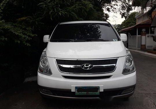 White Hyundai Grand starex 2014 for sale in Manila