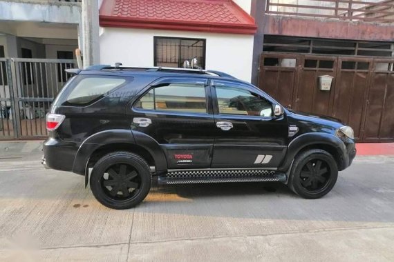 Black Toyota Fortuner 2018 for sale in Manila