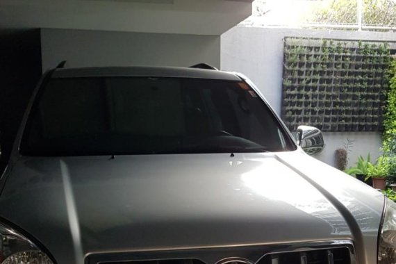 Selling Silver Toyota Prado 2004 in San Juan