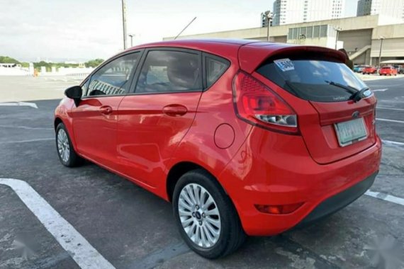 Selling Red Ford Fiesta 2014 in Quezon City