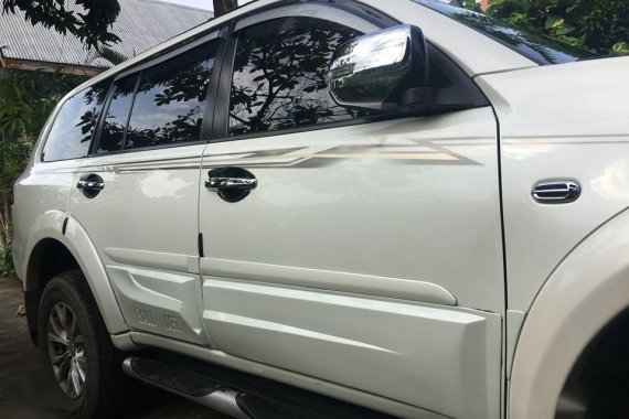 Sell White 2015 Mitsubishi Montero sport in Tuguegarao