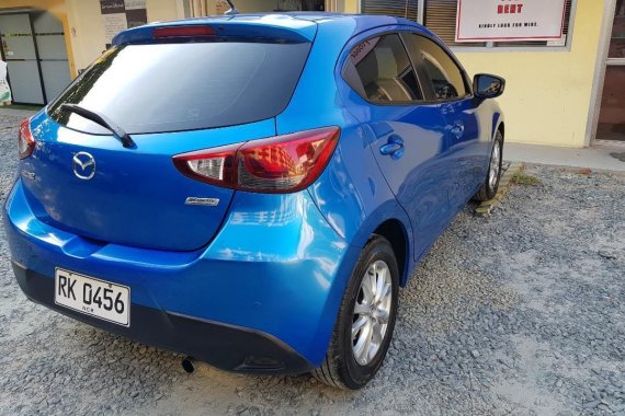Selling Blue Mazda 2 2015 in Manila