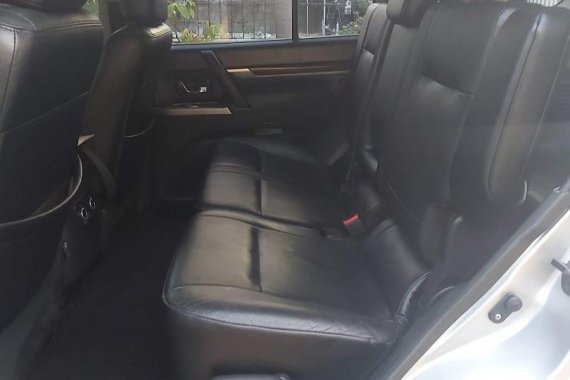 Silver Mitsubishi Pajero 2013 for sale in Manila