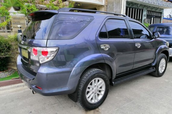 Blue Toyota Fortuner 2013 for sale in Automatic