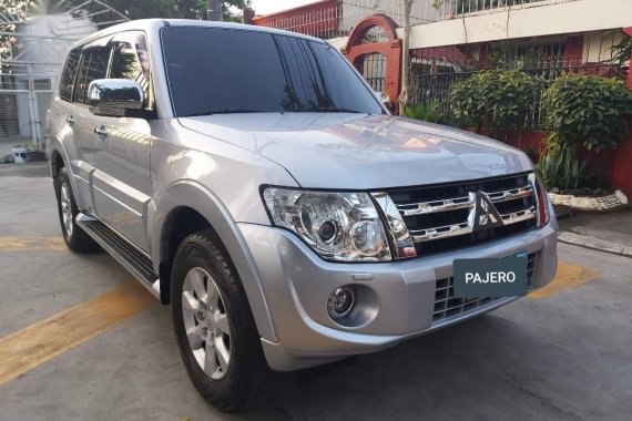 Silver Mitsubishi Pajero 2013 for sale in Manila