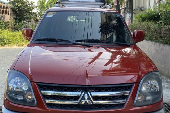 Red Mitsubishi Adventure 2012 for sale in Manual