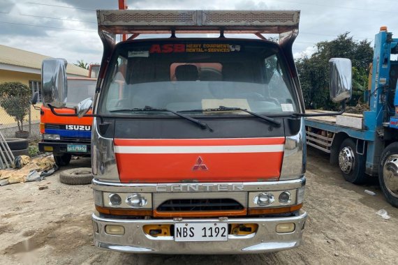 Orange Mitsubishi Fuso 2018 for sale in Manual