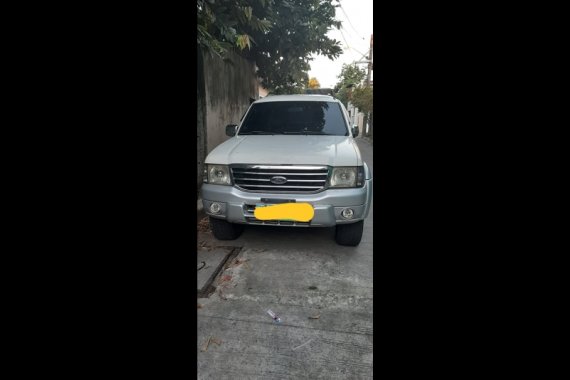 Sell Silver 2005 Ford Everest SUV / MPV in Quezon City