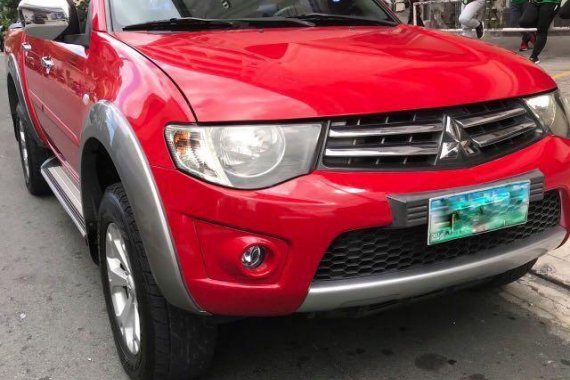 Selling Mitsubishi Strada 2010 in Manila