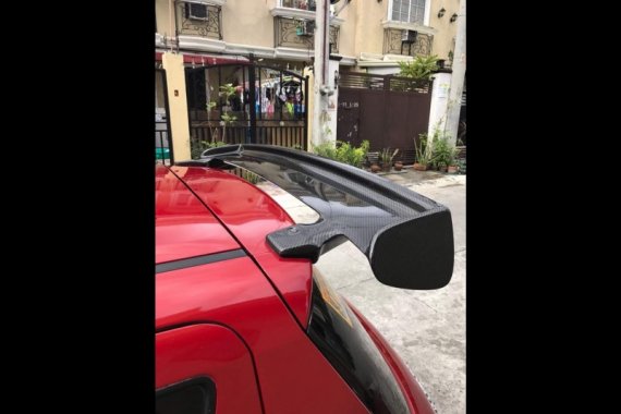 Sell Red 2015 Suzuki Swift Hatchback at 6700 in Caloocan