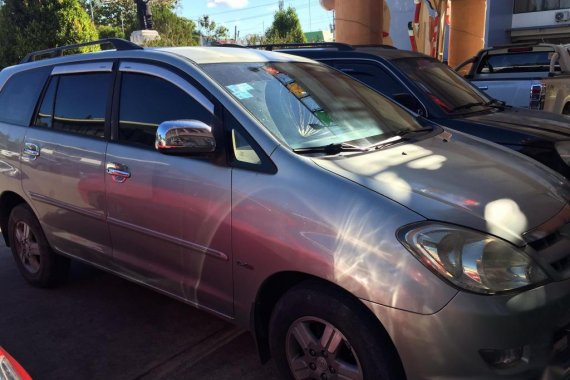 Selling Toyota Innova 2005 in Midsayap