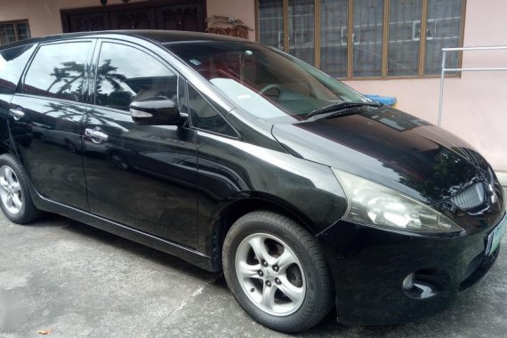 Black Mitsubishi Grandis 2011 for sale in Automatic