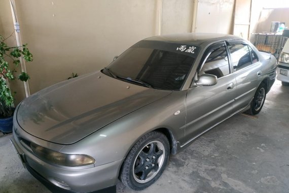 Beige Mitsubishi Galant 1994 for sale in San Fernando