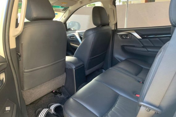 Sell Pearl White 2018 Mitsubishi Montero in Pasig