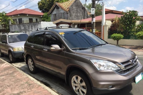 Selling Honda Cr-V 2011 in Marikina