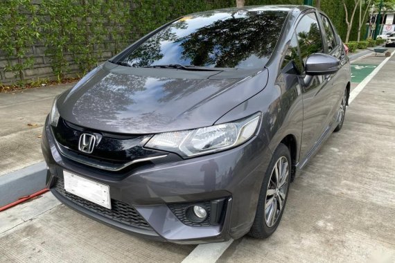 Selling Grey Honda Jazz 2016 in Estancia