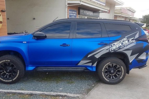 Blue Mitsubishi Montero sport 2017 for sale in Automatic