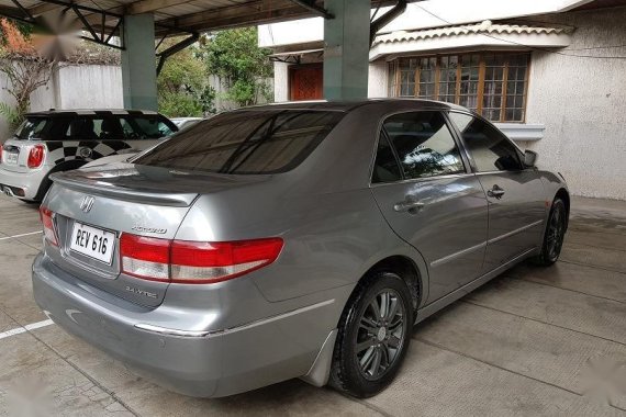 Selling Grey Honda Accord 2014 in Manila