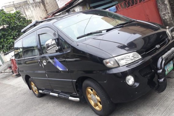 Black Hyundai Starex 1997 for sale in Manual