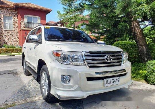 Selling White Toyota Land Cruiser 2015 in Bacoor