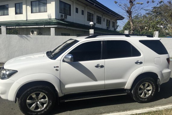 Toyota Fortuner 2007 G diesel AT