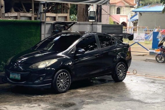 Selling Mazda 2 2011 in Pasig