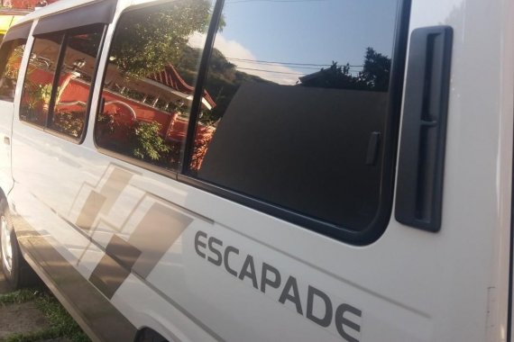 Sell White 2012 Nissan Urvan in Manila