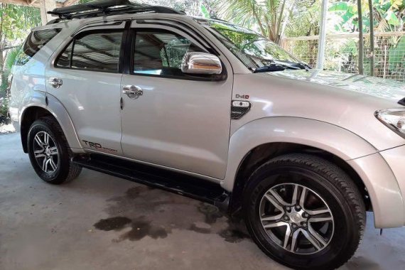 Sell Silver 2011 Toyota Fortuner in Binalonan