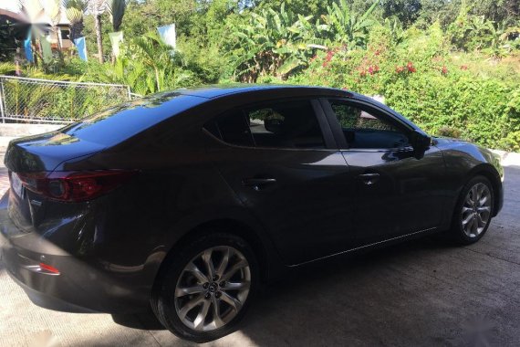 Sell Grey 2018 Mazda 3 in Rodriguez