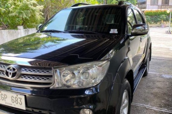 Purple Toyota Fortuner 2010 for sale in Davao City