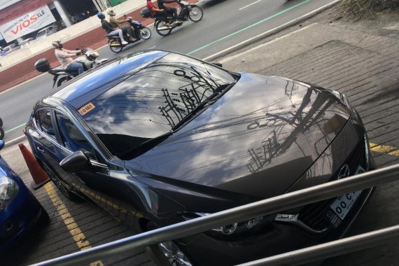 Sell Grey 2018 Mazda 3 in Rodriguez