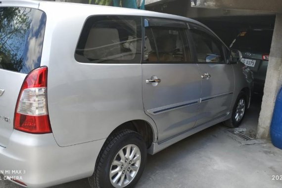 Sell 2012 Toyota Innova in Quezon City