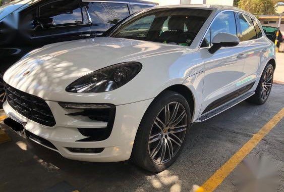 White Porsche Macan 2016 for sale in Manila