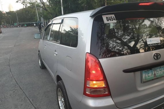 Selling Silver Toyota Innova 1996 in Mandaluyong