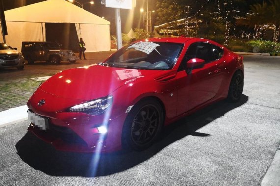 Selling Red Toyota 86 2012 in San Fernando