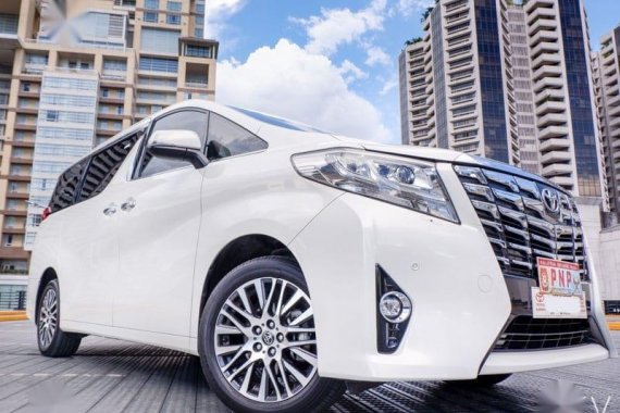 White Toyota Alphard 2017 for sale in San Francisco