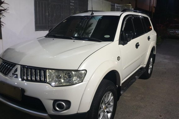 2009 MITSUBISHI MONTERO GLS DIESEL AT 600K NEG