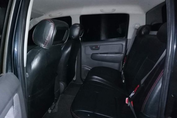 Black Toyota Hilux 2015 for sale in Batangas City